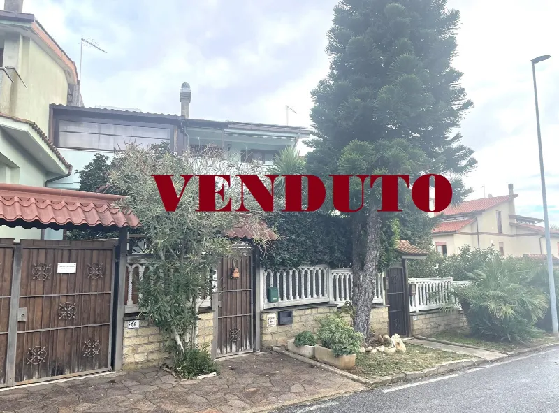Villetta a schiera in vendita a Cerveteri - foto 1