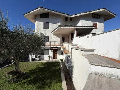 Villetta a schiera in vendita a Cerveteri - foto 3
