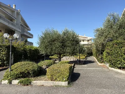 Appartamento in vendita a Roma, Casal lumb... - foto 2