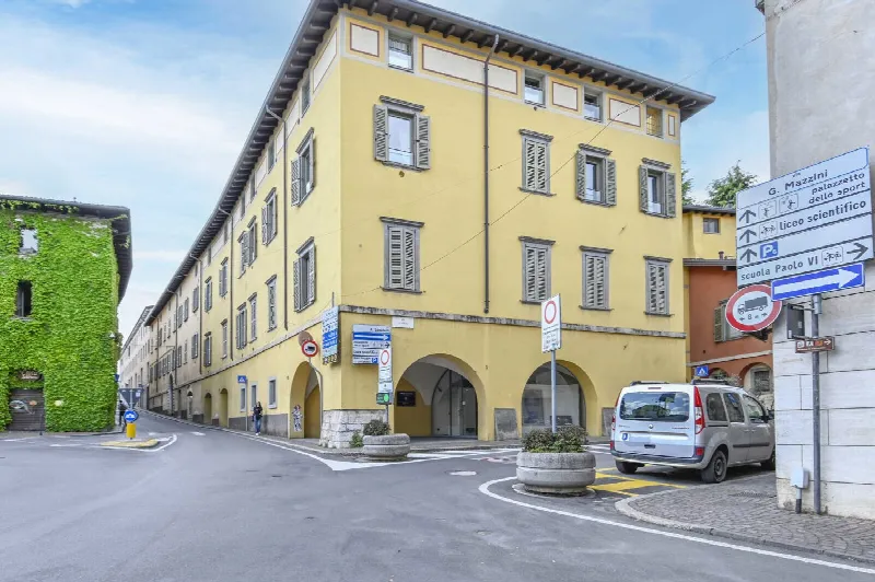 Ufficio in vendita a Alzano Lombardo - foto 1