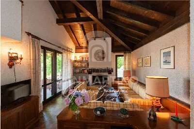 Villa in vendita a Barasso - foto 2