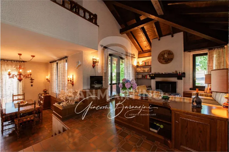 Villa in vendita a Barasso - foto 4