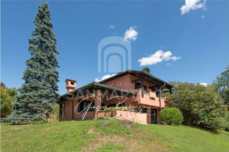 Villa in vendita a Barasso - foto 7