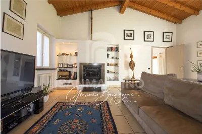 Villa in vendita a Travedona-Monate - foto 4
