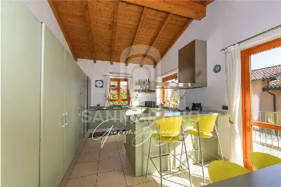 Villa in vendita a Travedona-Monate - foto 7