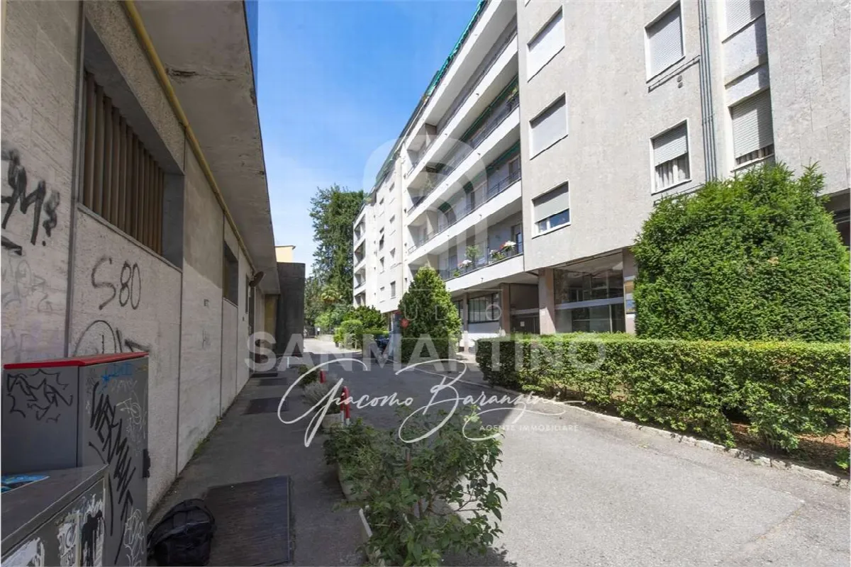 Appartamento in vendita a Varese, Centro, Biumo Inferiore, Biumo Superiore - foto 2