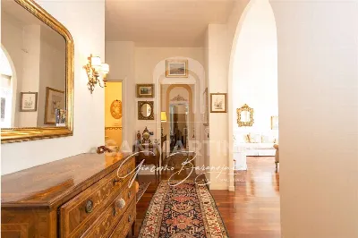 Appartamento in vendita a Varese, Centro, ... - foto 4