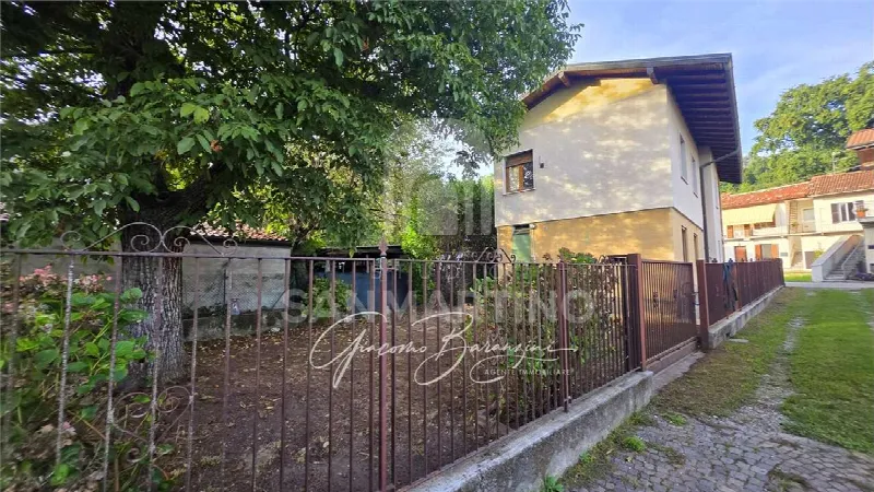 Villa in vendita a Comerio - foto 9