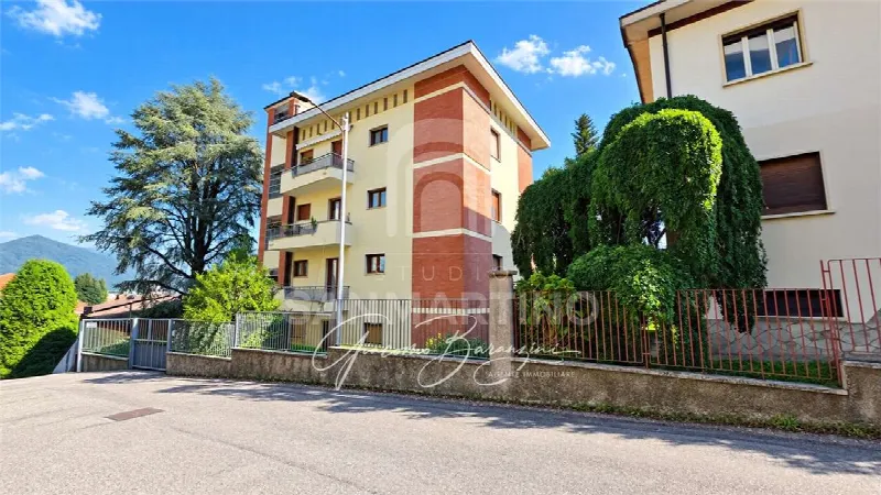 Appartamento in vendita a Varese, Centro, Biumo Inferiore, Biumo Superiore - foto 1