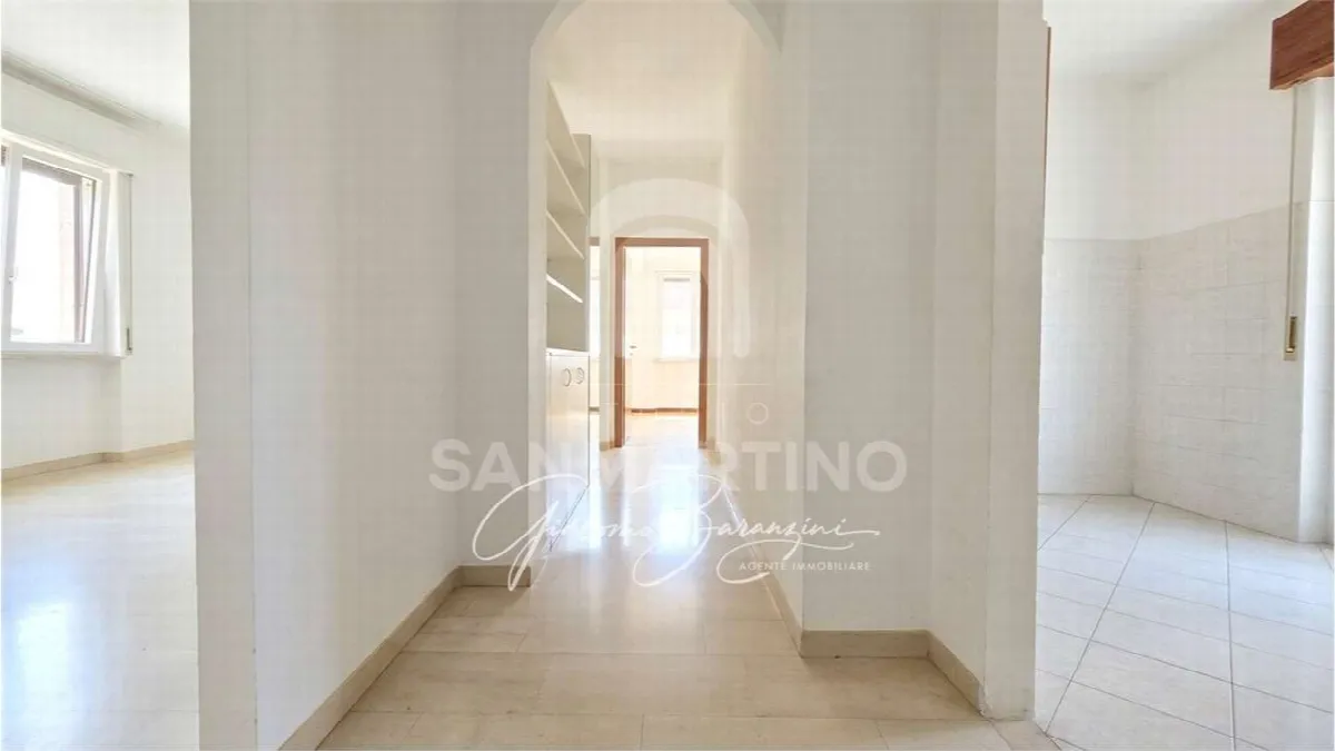 Appartamento in vendita a Varese, Centro, Biumo Inferiore, Biumo Superiore - foto 2
