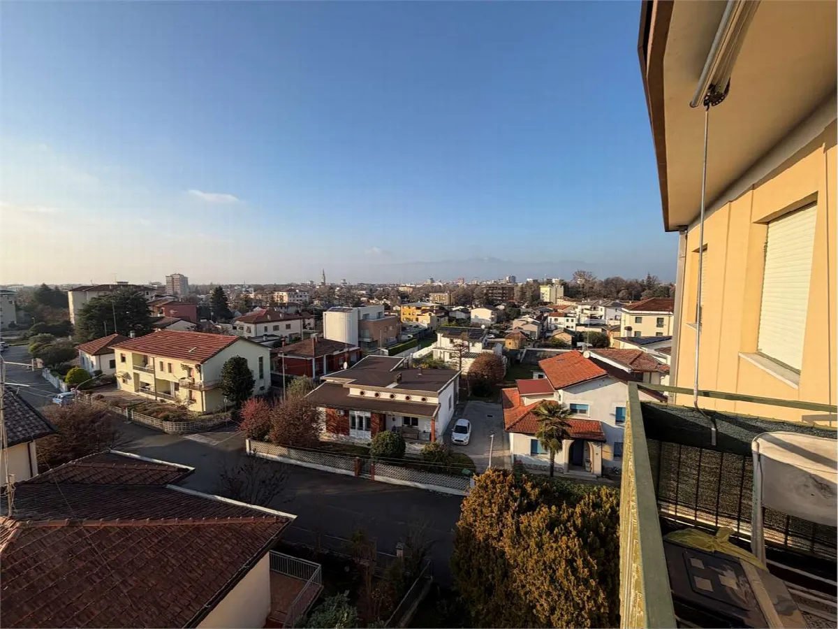 Appartamento in vendita a Pordenone, Borgomeduna - foto 3