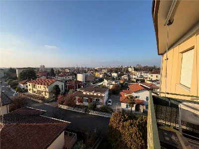 Appartamento in vendita a Pordenone, Borgo... - foto 2