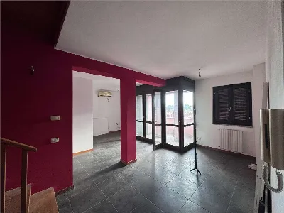 Appartamento in vendita a Ponte Lambro - foto 1