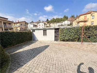 Villa in vendita a Erba - foto 4