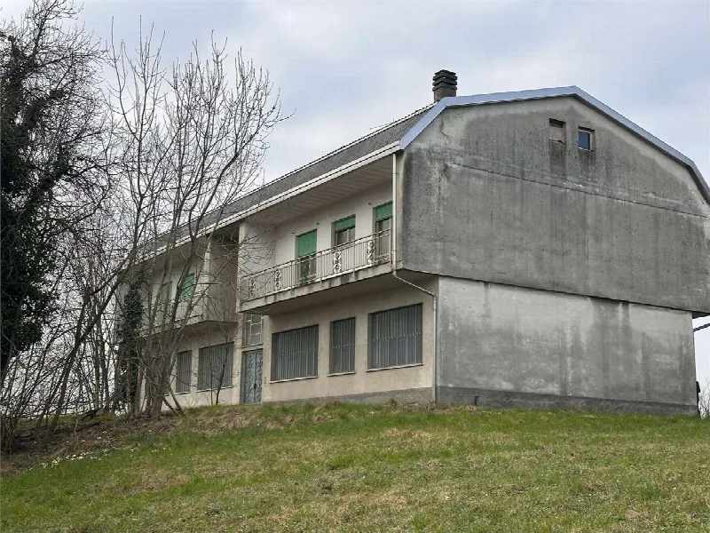 Rustico/Casale in vendita a Rogeno - foto 1