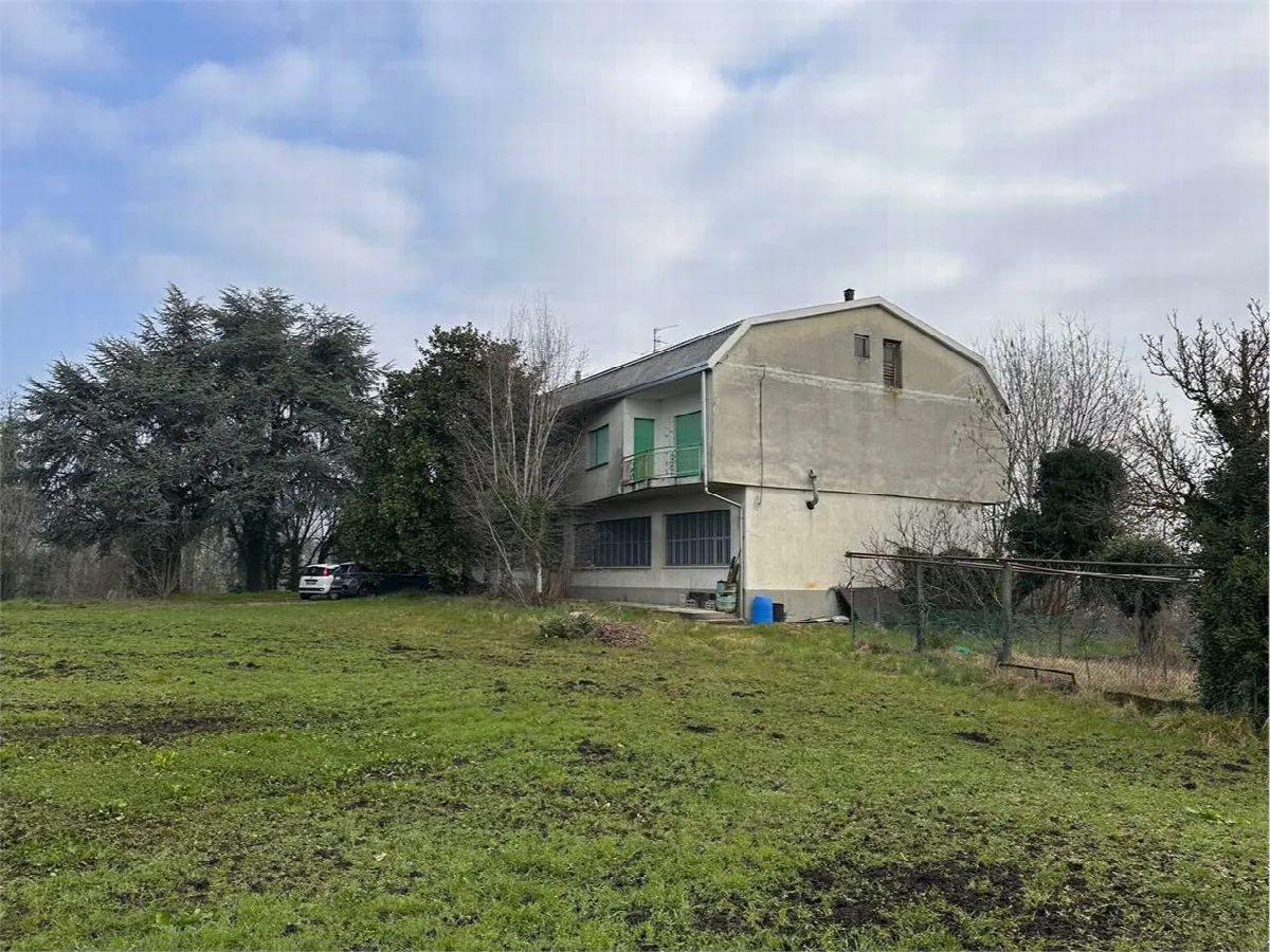 Rustico/Casale in vendita a Rogeno - foto 2