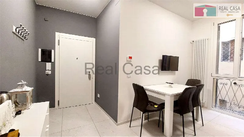 Appartamento in vendita a Modena, Centro - foto 1