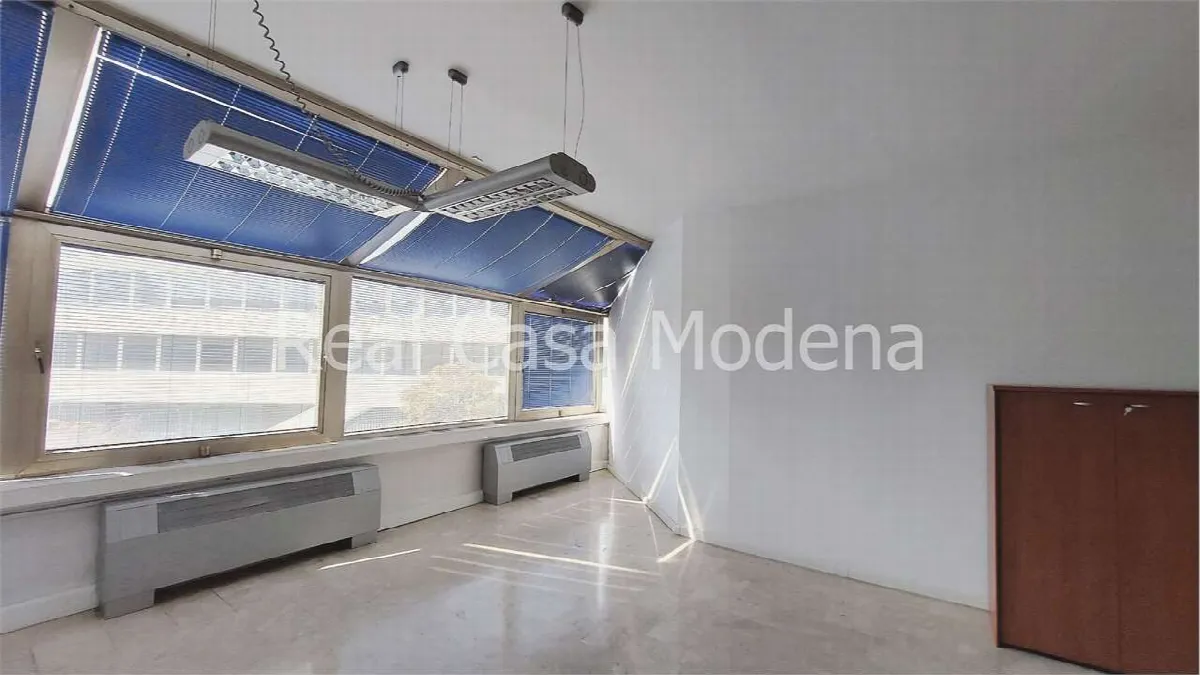 Ufficio in vendita a Modena, Villaggio Giardino, Cognento, Cittanova, Baggiovara - foto 4