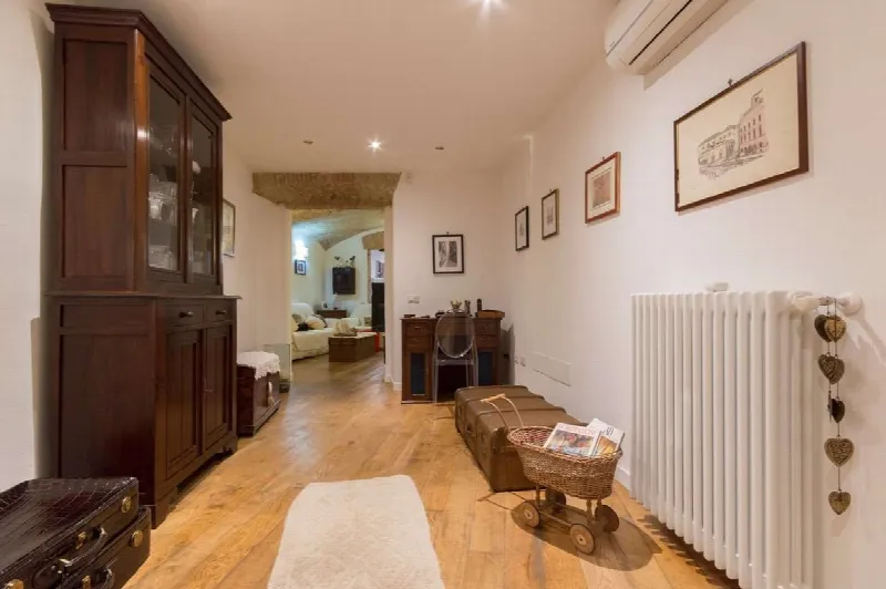 Appartamento in vendita a Cagliari, Centro - foto 1