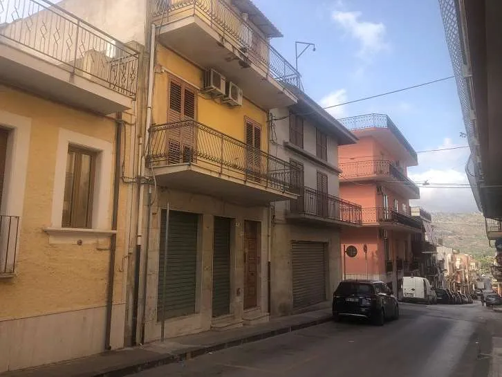 Casa Indipendente in vendita a Solarino - foto 1