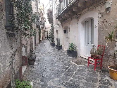 Casa Indipendente in vendita a Siracusa, U... - foto 2
