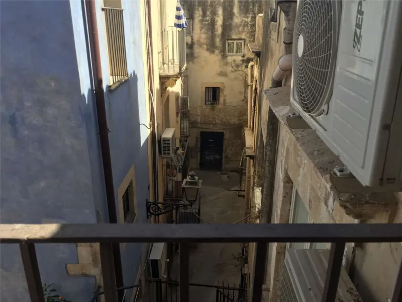 Casa Indipendente in vendita a Siracusa - foto 2