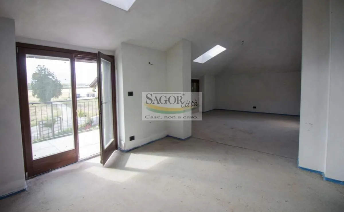 Appartamento in vendita a Pinerolo - foto 2