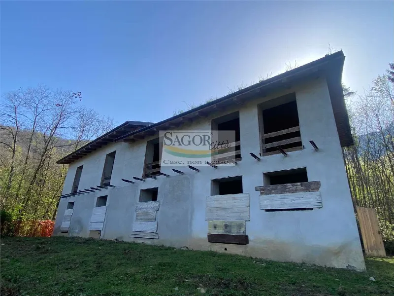 Rustico/Casale in vendita a Cumiana - foto 1