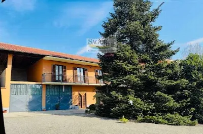 Rustico/Casale a Pinerolo
