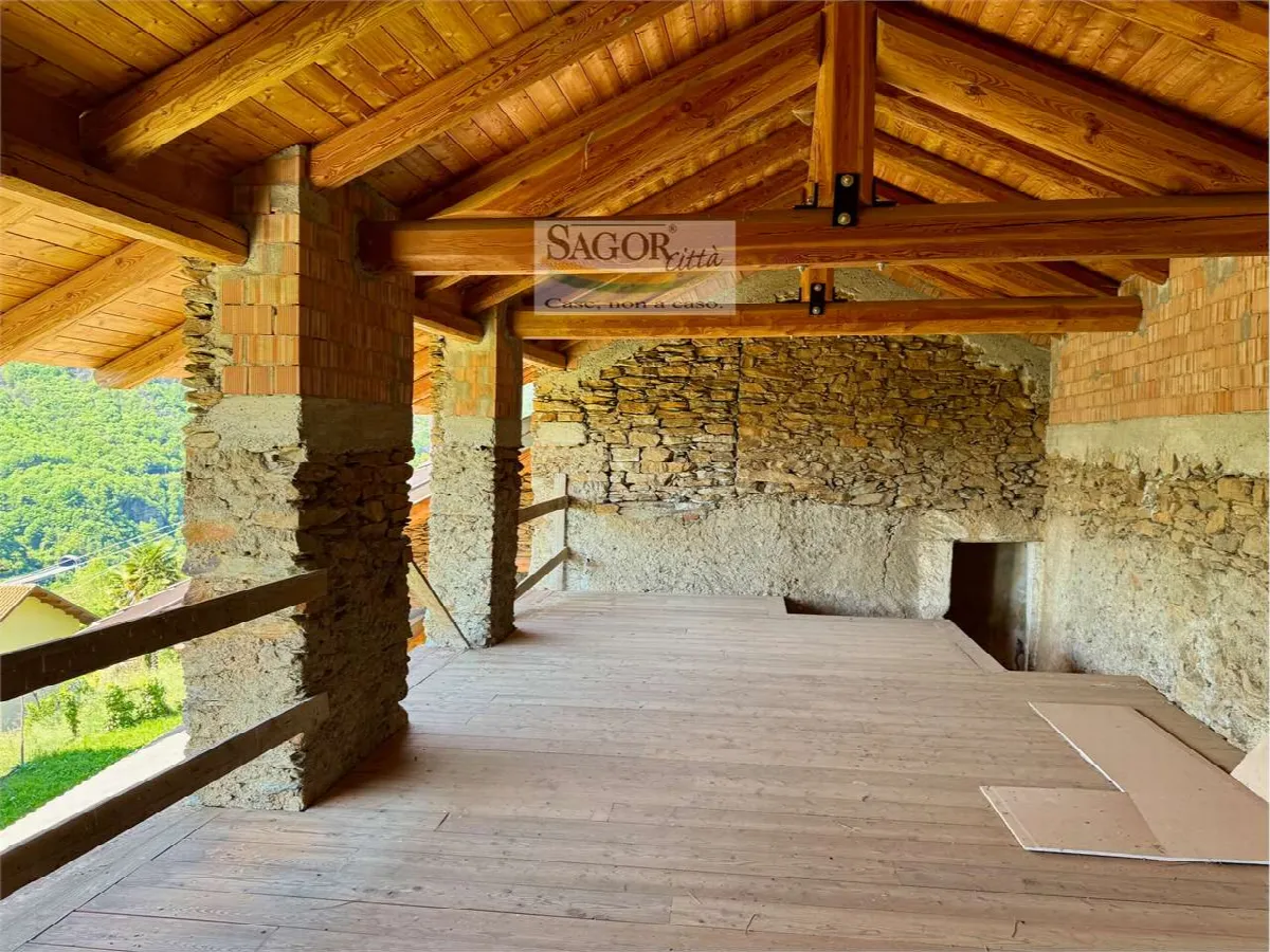 Rustico/Casale in vendita a Porte - foto 4