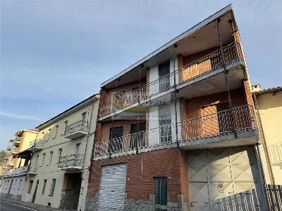 Palazzo/Stabile in vendita a Pinerolo - foto 3