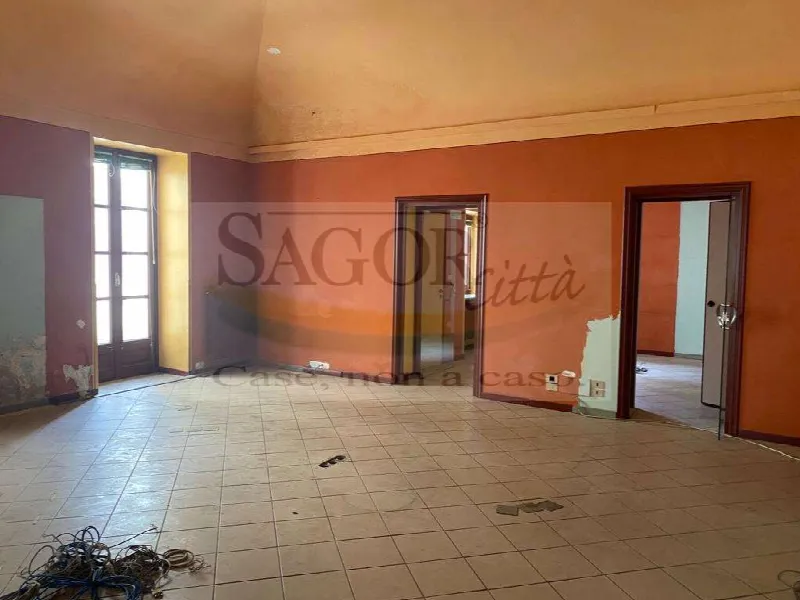 Ufficio in vendita a Pinerolo - foto 2