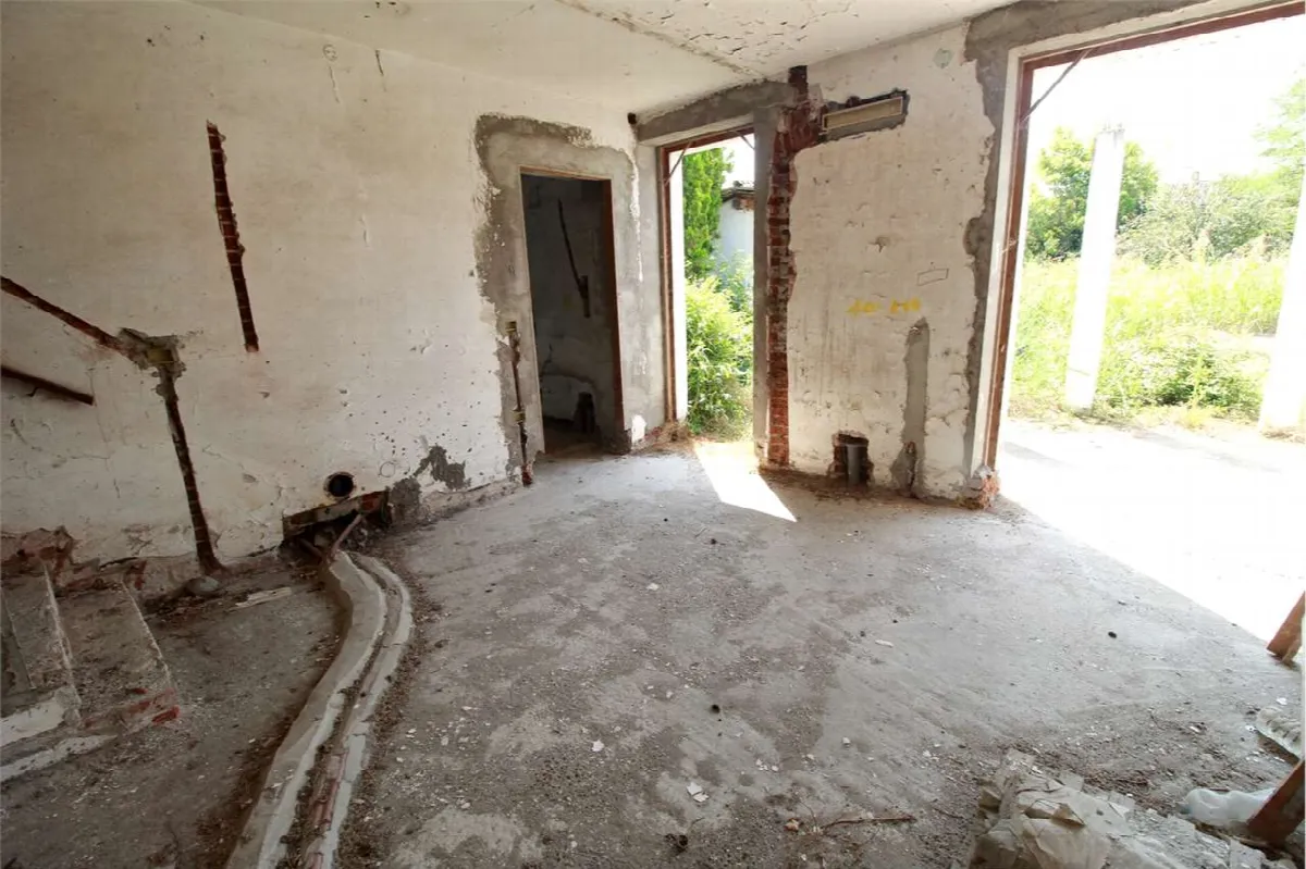 Rustico/Casale in vendita a Confienza - foto 4