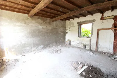 Rustico/Casale in vendita a Confienza - foto 9