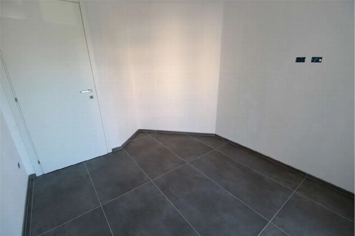 Appartamento in vendita a Novara, Centro - foto 5