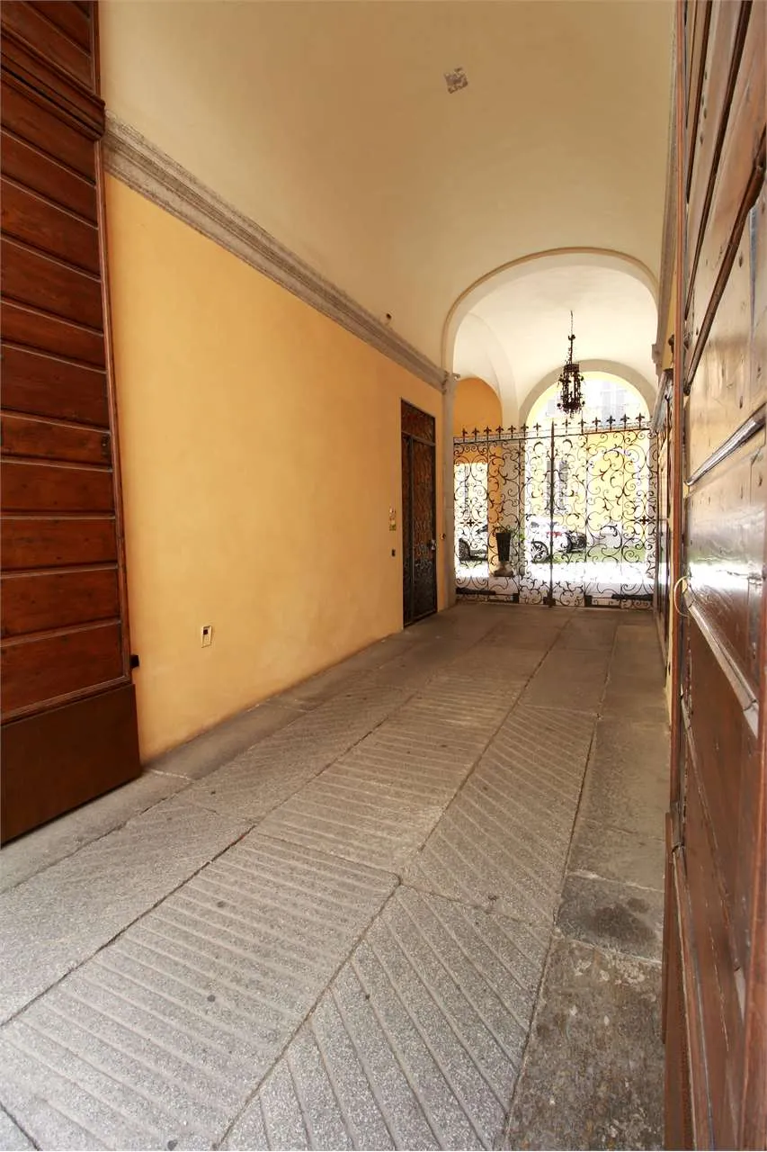 Appartamento in vendita a Novara, Centro - foto 4