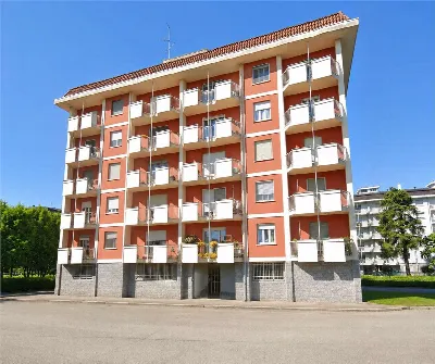 Appartamento in vendita a Novara, Santa ri... - foto 1