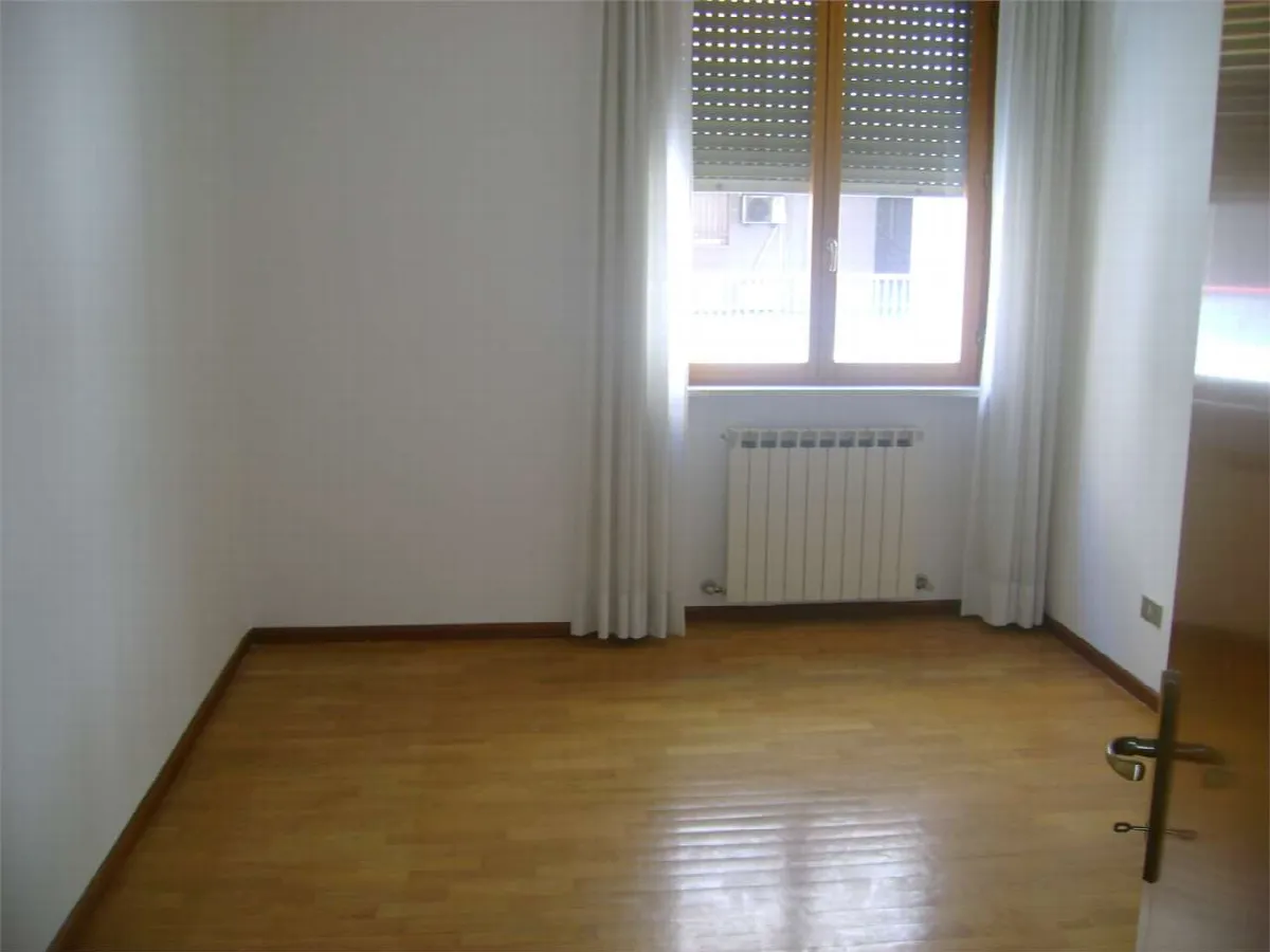 Ufficio in vendita a Perugia, Semicentro, Stazione, Madonna Alta, Prepo - foto 3