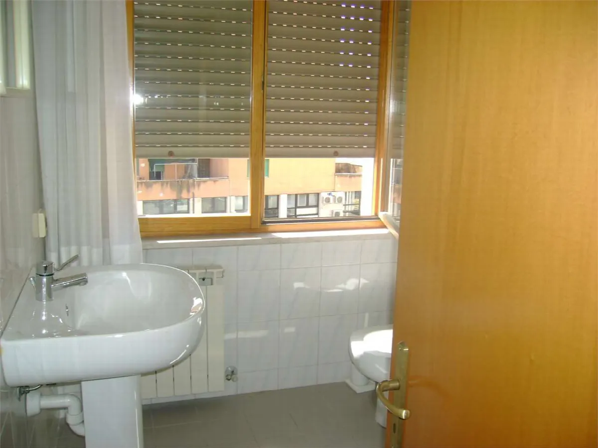 Ufficio in vendita a Perugia, Semicentro, Stazione, Madonna Alta, Prepo - foto 5