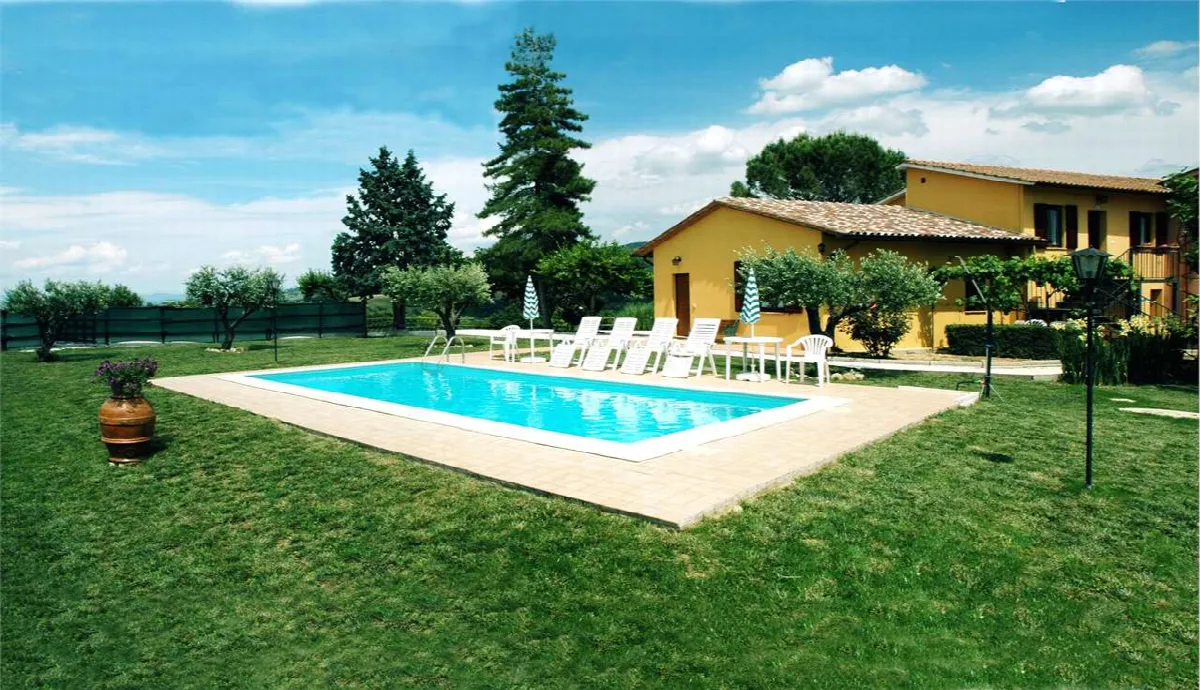 Rustico/Casale in vendita a Deruta - foto 2