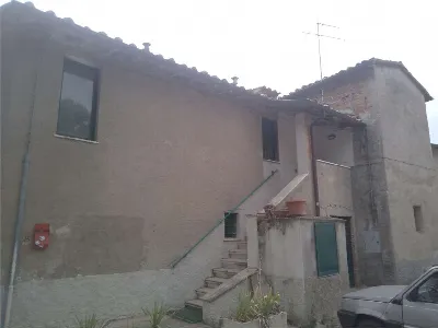 Rustico/Casale in vendita a Perugia - foto 2