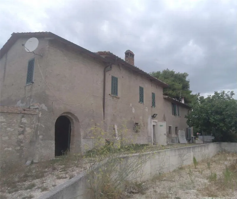 Rustico/Casale in vendita a Perugia - foto 3