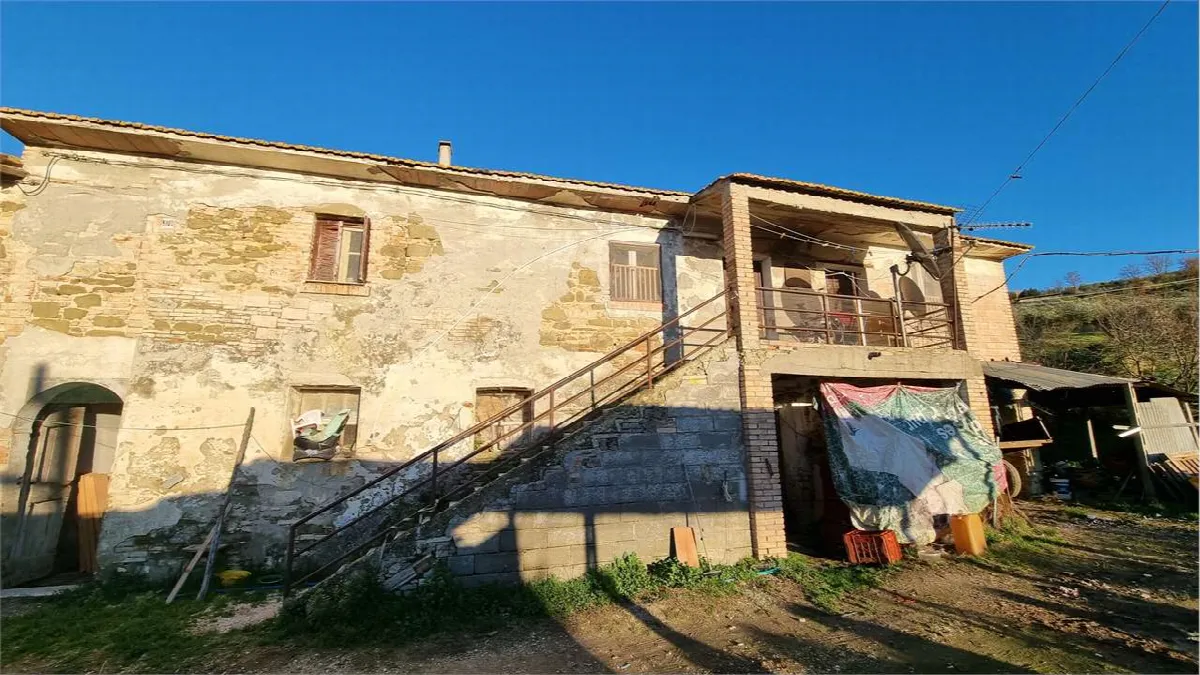 Rustico/Casale in vendita a Torgiano - foto 5