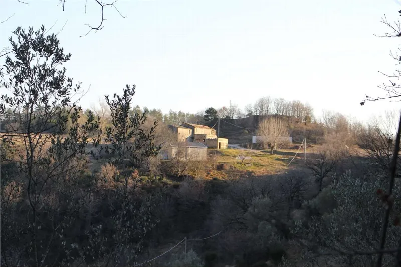 Rustico/Casale in vendita a Valfabbrica - foto 3