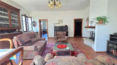 Rustico/Casale in vendita a Marsciano - foto 2