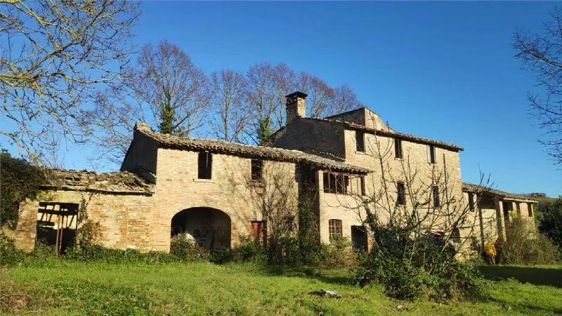 Rustico/Casale in vendita a Perugia - foto 2