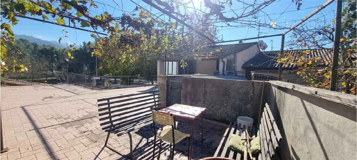 Appartamento in vendita a Campello sul Clitunno - foto 3