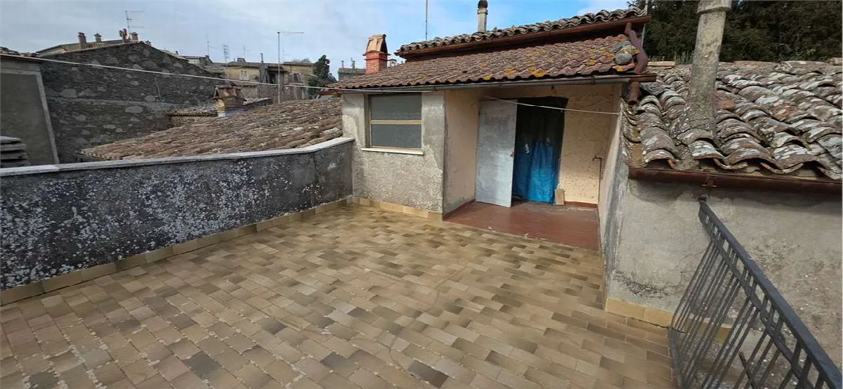 Palazzo/Stabile in vendita a Castel Viscardo - foto 4