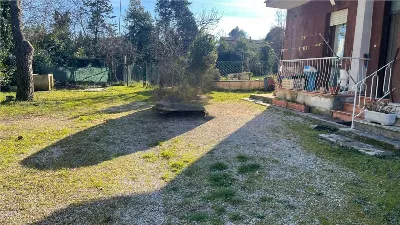 Villa in vendita a Perugia, Semicentro, st... - foto 3
