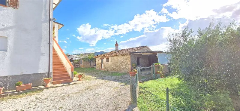 Rustico/Casale in vendita a Perugia - foto 3